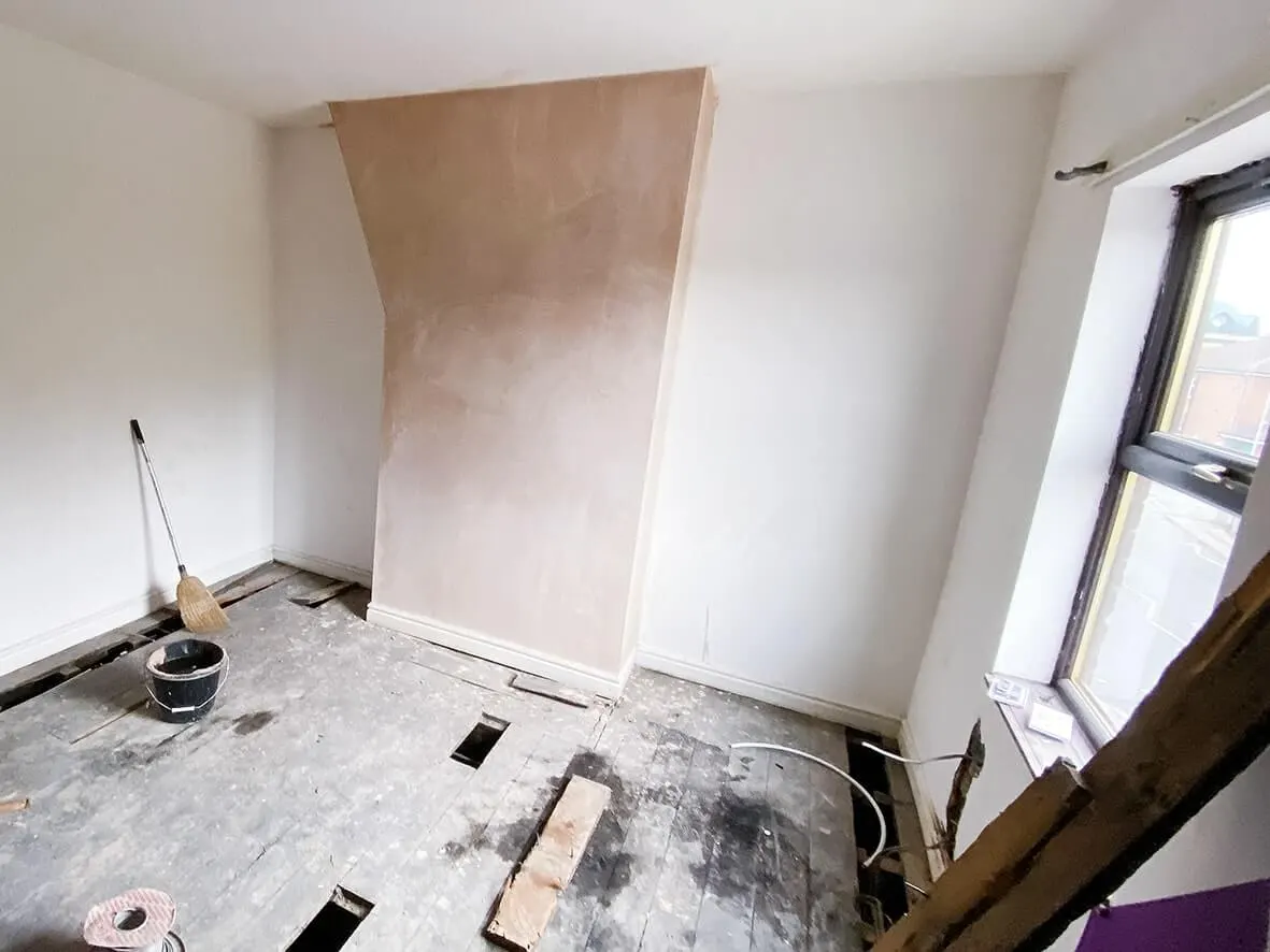 75% · kitchen worktops and appliances being installed