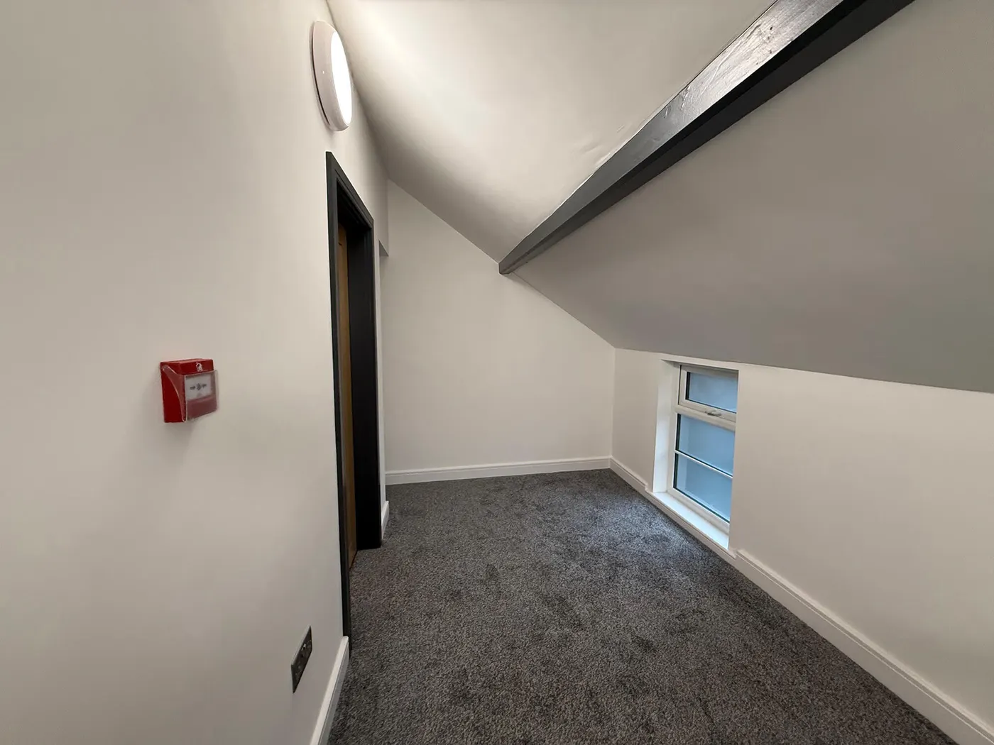 Complete · feature wall
