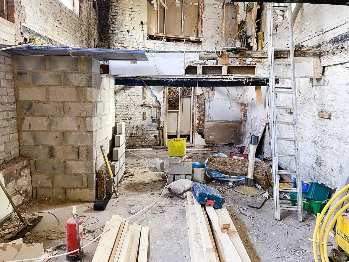 Offices to flats conversion · 25% complete 5