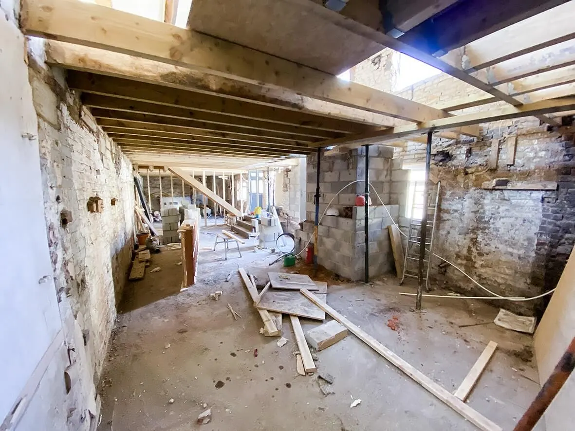 Offices to flats conversion · 50% complete 3