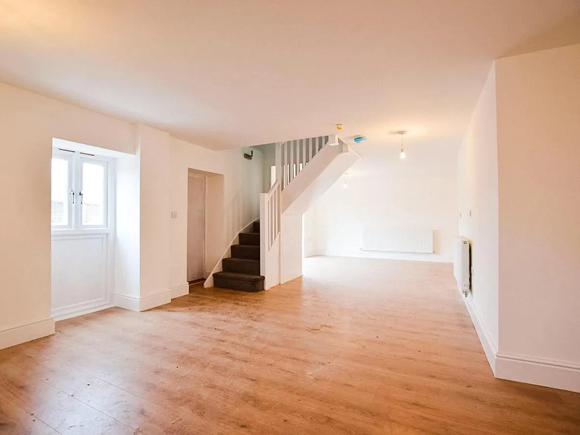 Complete · bedroom finishing