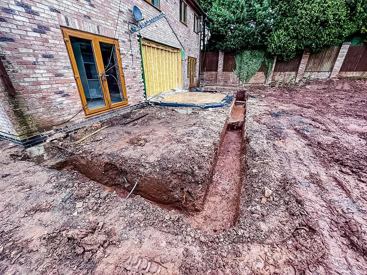 25% · side extension footings