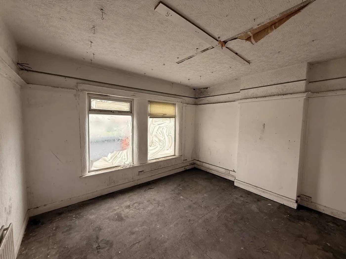 Before · ceiling structure