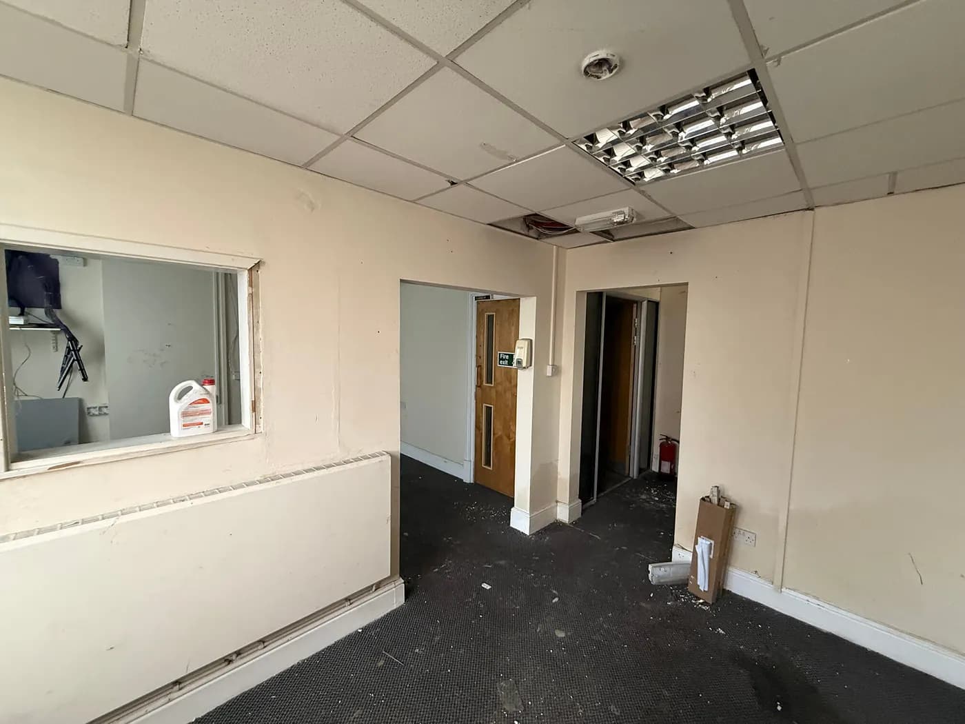 Before · secondary entry