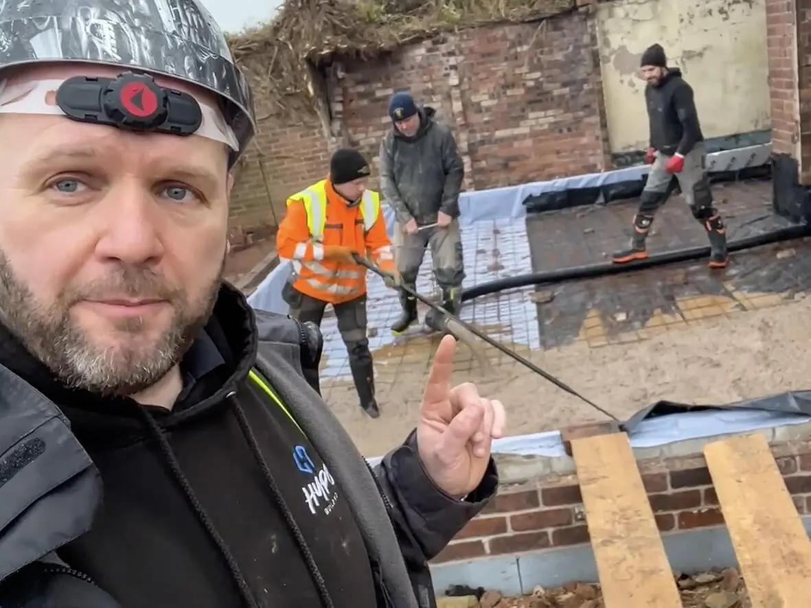 Build technique · concrete pump in action