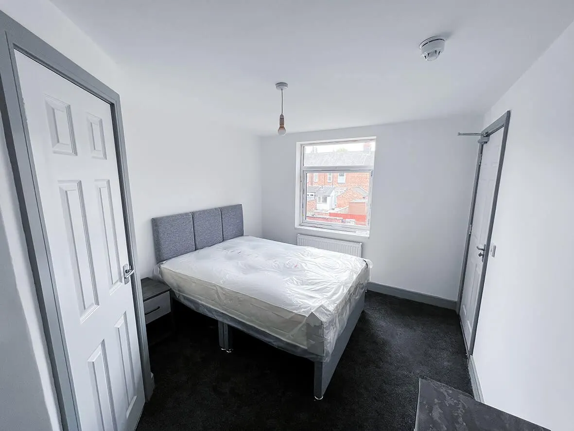 Complete · Cheshire-East-compliant en-suite
