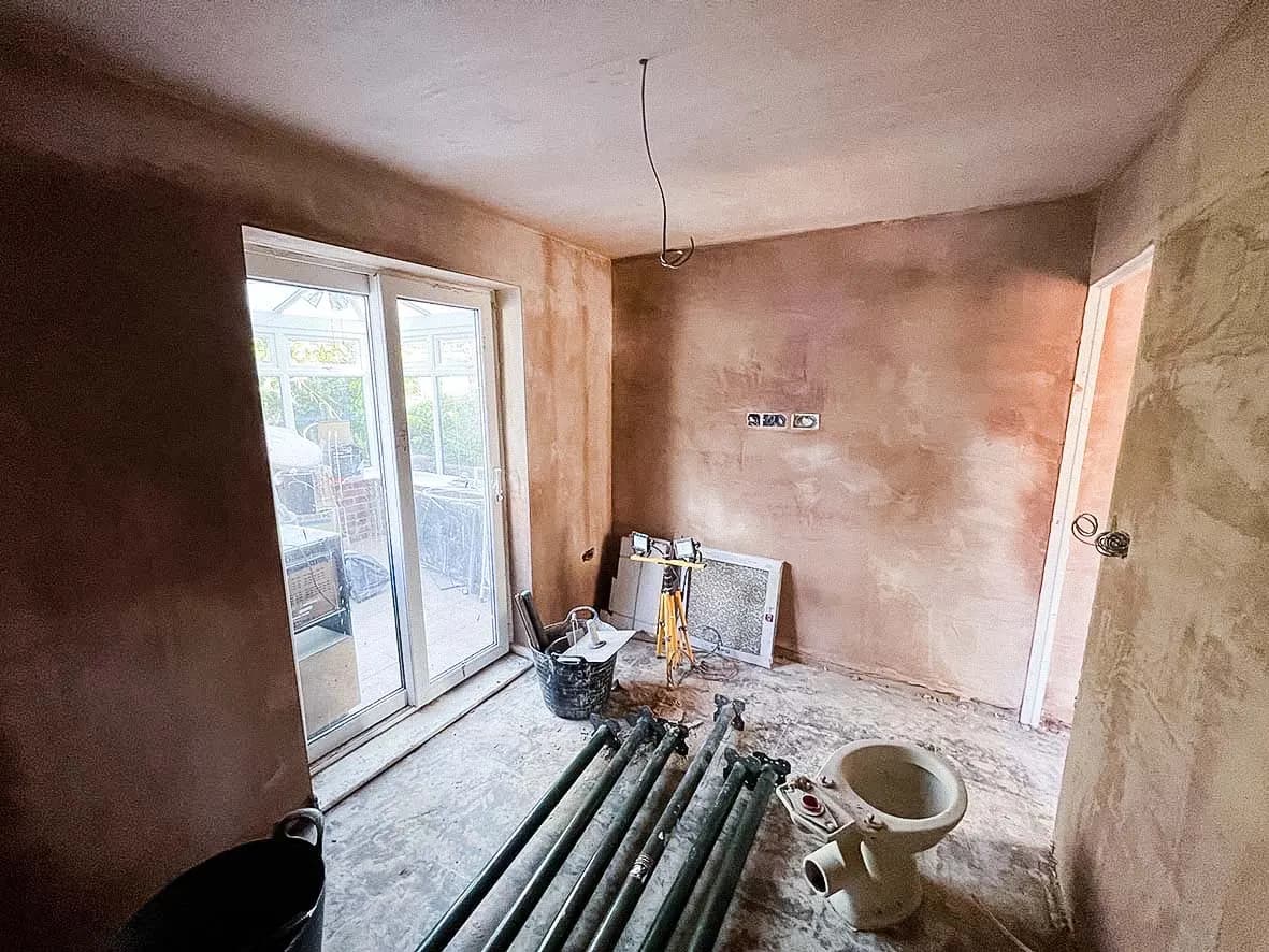 25% · first fix plumbing