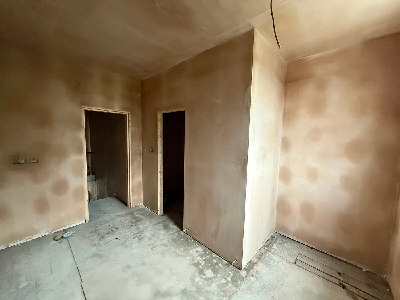 Build · bedroom partition